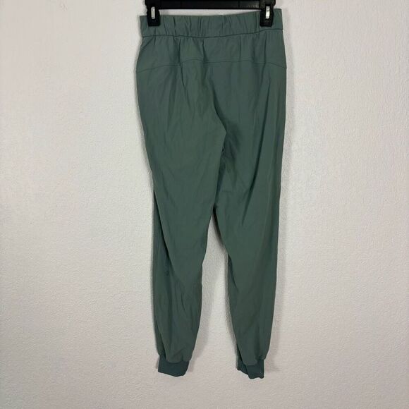 Lululemon Light Green On The Fly Joggers - Picture 2 of 6